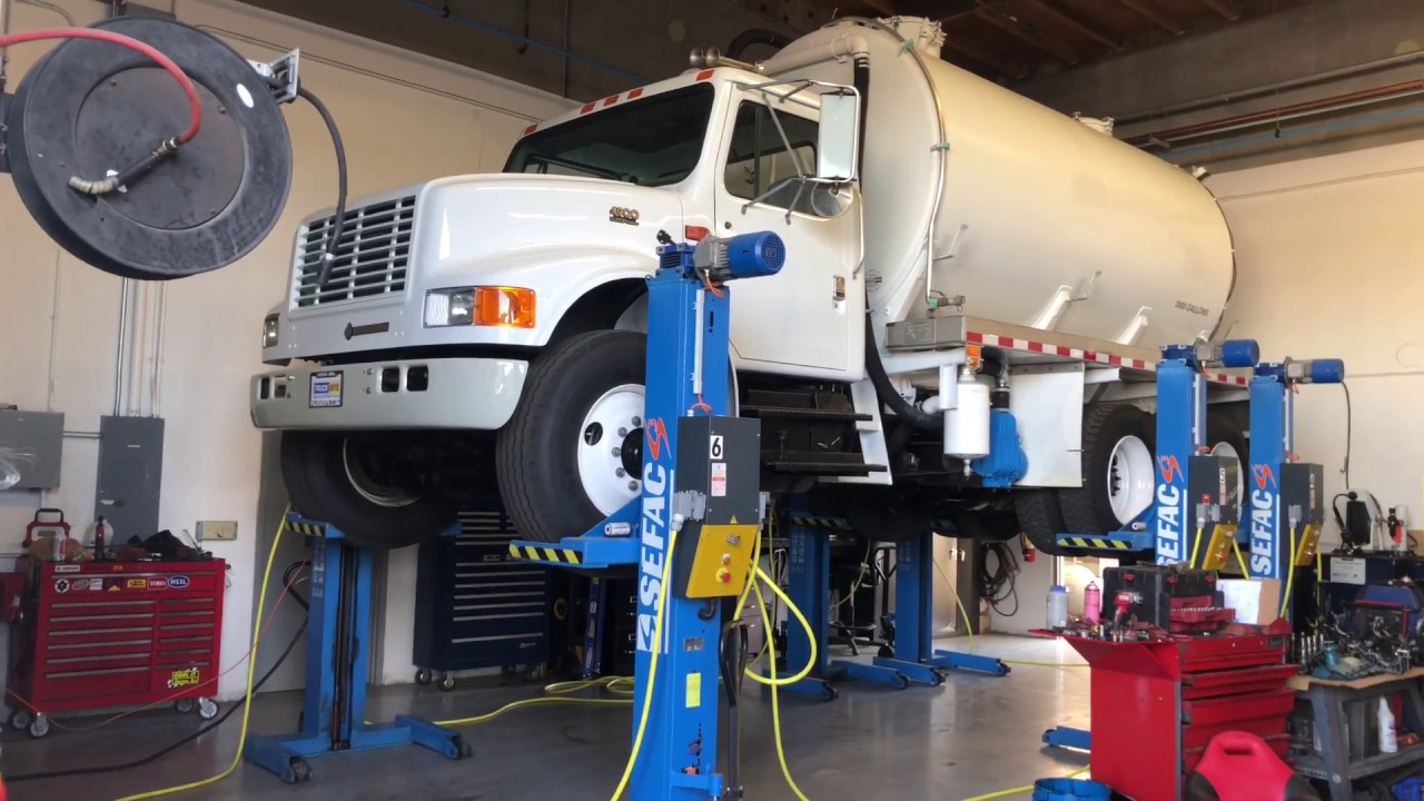 Cầu nâng 4 trụ độc lập Sefac SW2