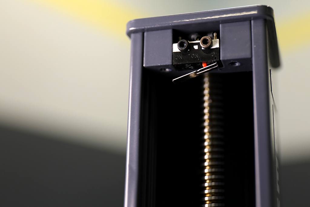 Cầu nâng 2 trụ mô hình tỉ lệ 1:10 Bendpak XPR-9S-DC