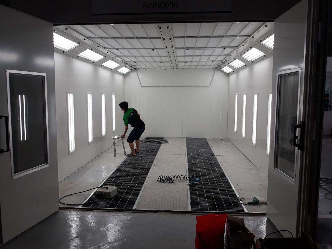 Phòng sơn sấy ôtô cao cấp VMAFR24D